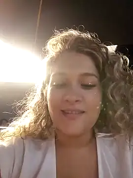 Sara smiiith211 online show from 01/09/25, 01:50