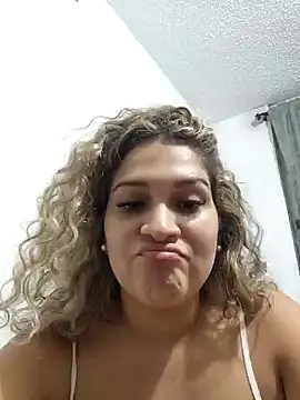 Sara smiiith211 online show from 01/20/25, 01:18