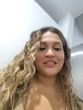 Sara smiiith211 online show from 03/14/25, 01:48