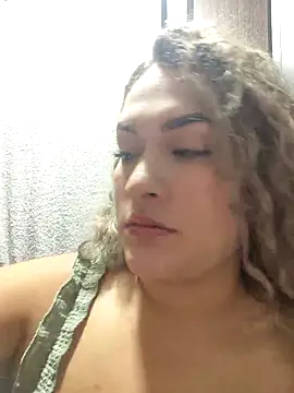 Sara smiiith211 online show from 03/09/26, 10:58