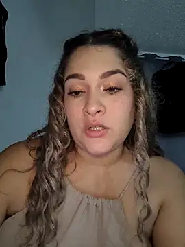 Sara smiiith211 online show from 03/13/26, 03:24