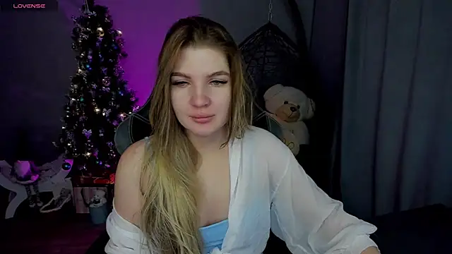 lily williamss online show from 12/08/24, 12:18