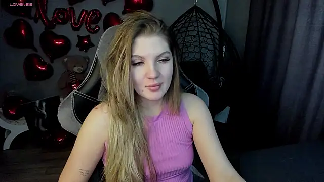 lily williamss online show from 02/26/25, 04:03