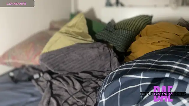 Snapshot of bukkakebae1 chatting on 12/26/24, 09:47 bukkakebae1 online show from 12/26/24, 09:47