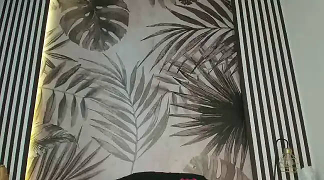 Samaantha-White online show from 01/04/25, 11:43