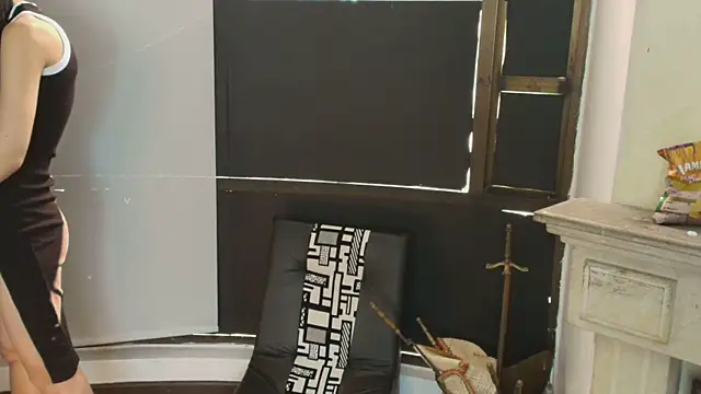 Snapshot of Ambarross chatting on 02/12/25, 07:13 Ambarross online show from 02/12/25, 07:13