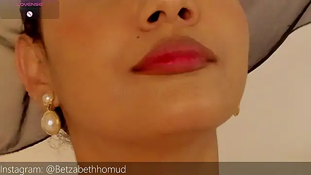 BetzabethHomud0 online show from 03/28/26, 04:39