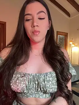 Amelia Rouse online show from 02/17/26, 08:15