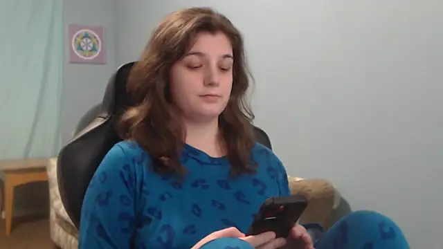 TreeJeanne online show from 03/11/25, 02:43