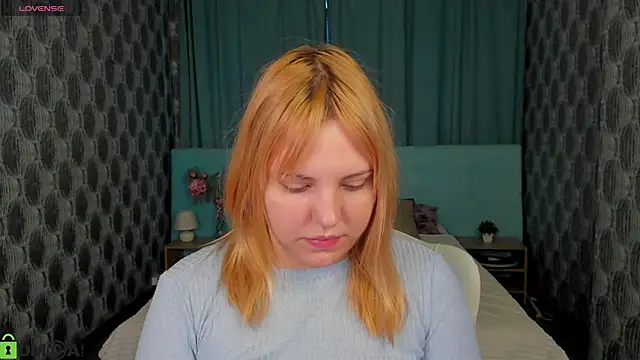 Snapshot of Stacy_Luv chatting on 09/13/25, 01:05 Stacy Luv online show from 09/13/25, 01:05