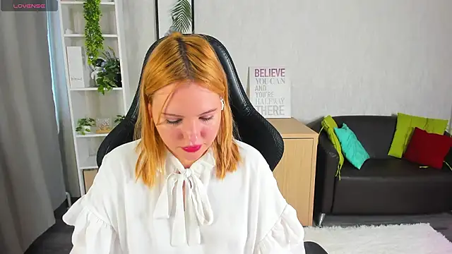 Stacy Luv online show from 02/14/26, 09:06