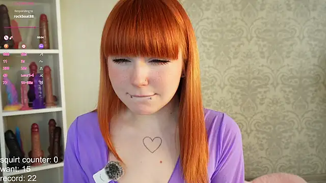 Snapshot of hannah_lourens chatting on 09/26/25, 10:41 hannah lourens online show from 09/26/25, 10:41