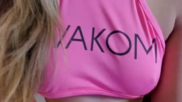  Emma Valka online show from 10/30/25, 03:24