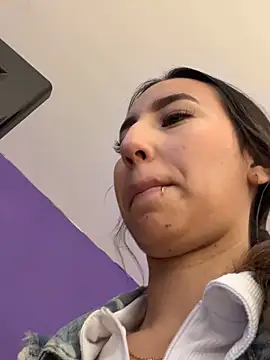  Emma Valka online show from 11/01/25, 03:58