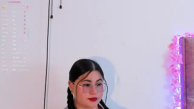 Snapshot of miahkumar chatting on 06/13/26, 07:34 miahkumar online show from 06/13/26, 07:34