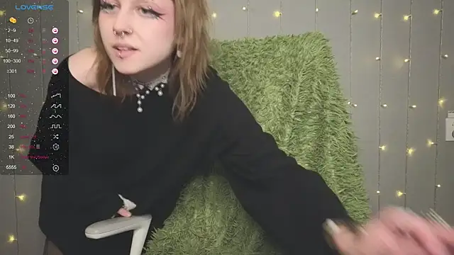 Snapshot of kortny_yo chatting on 12/29/24, 11:39 kortny yo online show from 12/29/24, 11:39