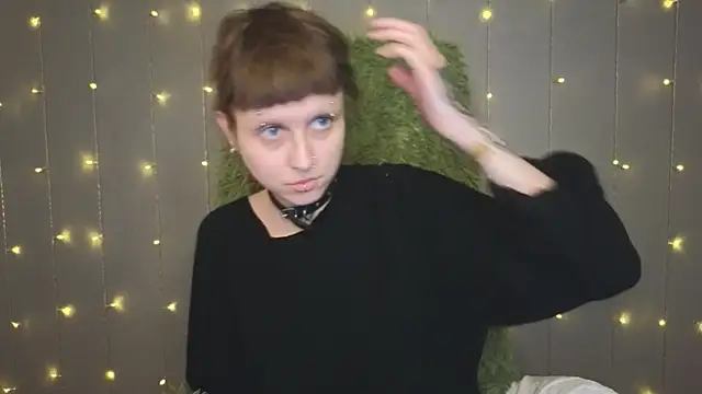 Snapshot of kortny_yo chatting on 02/27/25, 09:04 kortny yo online show from 02/27/25, 09:04