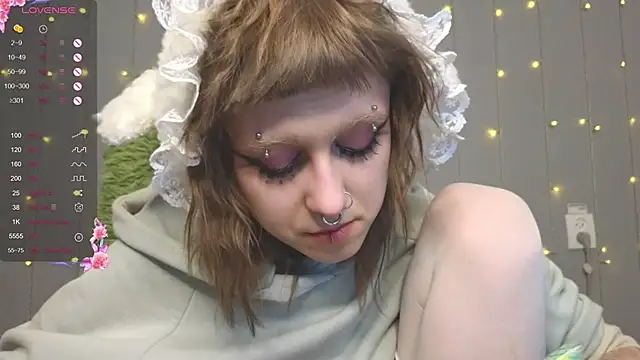 Snapshot of kortny_yo chatting on 03/21/25, 12:07 kortny yo online show from 03/21/25, 12:07