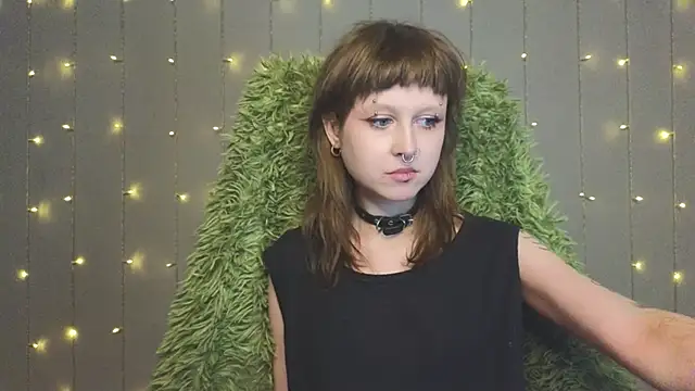 Snapshot of kortny_yo chatting on 10/29/25, 09:11 kortny yo online show from 10/29/25, 09:11