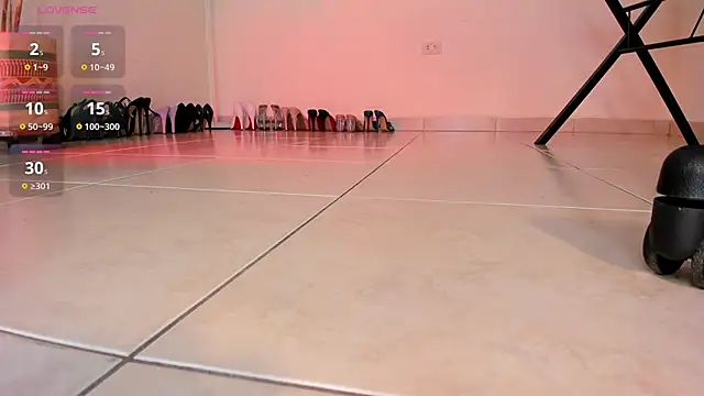 Snapshot of Kimmroggerr chatting on 02/19/25, 08:52 Kimmroggerr online show from 02/19/25, 08:52