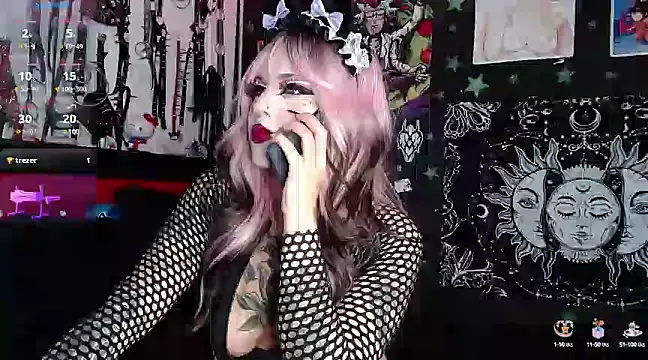 Snapshot of jannaink_ chatting on 01/15/25, 10:24 jannaink  online show from 01/15/25, 10:24