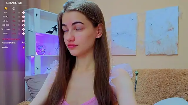 AstoriyaNight online show from 10/25/25, 04:09