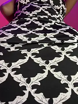 Cherrytowild online show from 04/20/26, 08:17