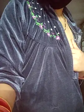 Aaradhya online show from 03/24/26, 01:32