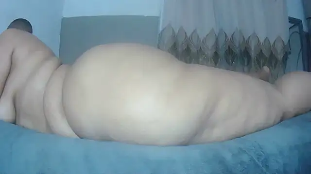 BustyThickyAss online show from 03/09/26, 06:12