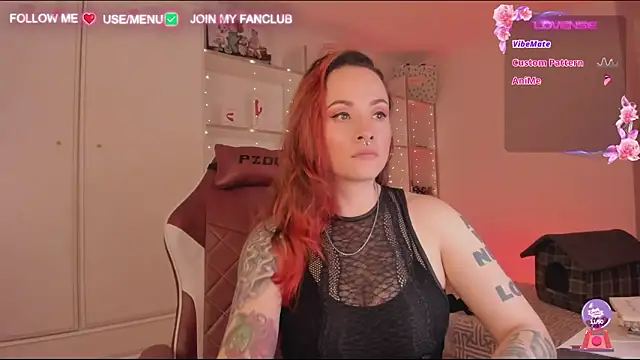Snapshot of Domina_Deivis chatting on 01/19/25, 08:18 Domina Deivis online show from 01/19/25, 08:18