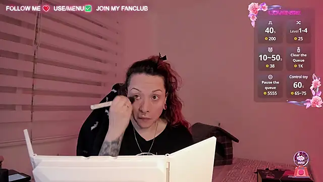 Snapshot of Domina_Deivis chatting on 02/24/25, 06:05 Domina Deivis online show from 02/24/25, 06:05