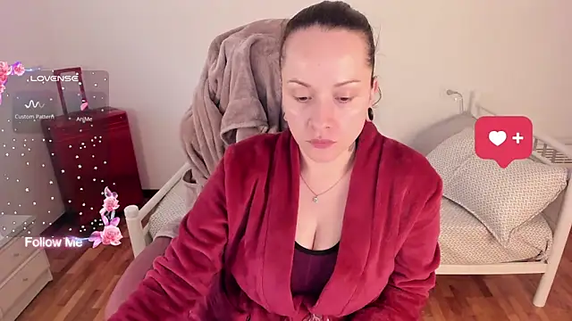 Snapshot of Domina_Deivis chatting on 12/18/25, 12:55 Domina Deivis online show from 12/18/25, 12:55