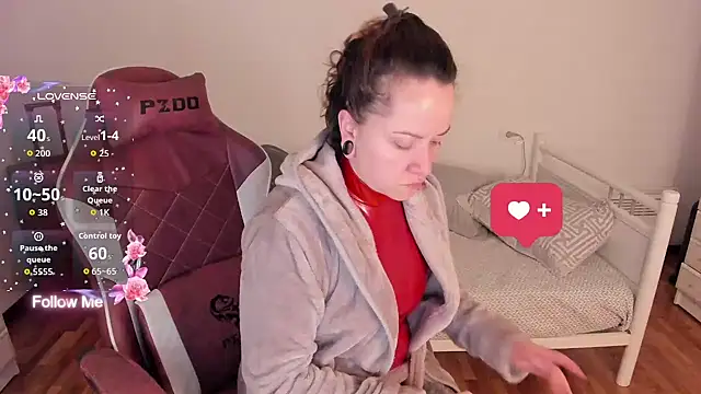 Snapshot of Domina_Deivis chatting on 01/06/26, 07:12 Domina Deivis online show from 01/06/26, 07:12