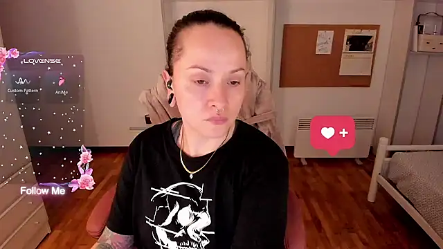 Snapshot of Domina_Deivis chatting on 01/08/26, 01:46 Domina Deivis online show from 01/08/26, 01:46