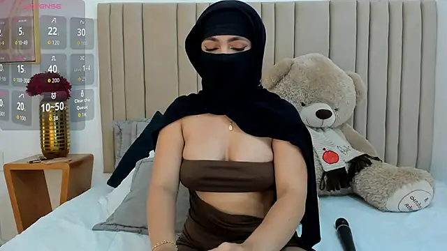 izadii online show from 11/10/25, 06:40