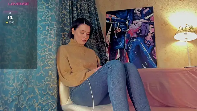 Snapshot of JamieAomi chatting on 03/06/25, 03:35 JamieAomi online show from 03/06/25, 03:35