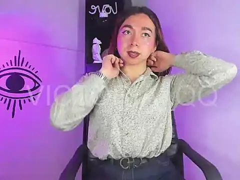 victoria qq online show from 01/04/25, 02:03