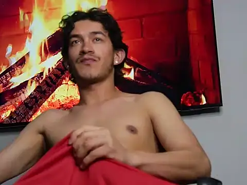 Snapshot of FelipheLive chatting on 01/06/26, 02:59 FelipheLive online show from 01/06/26, 02:59