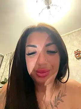 RuslanaXX online show from 01/12/26, 04:45