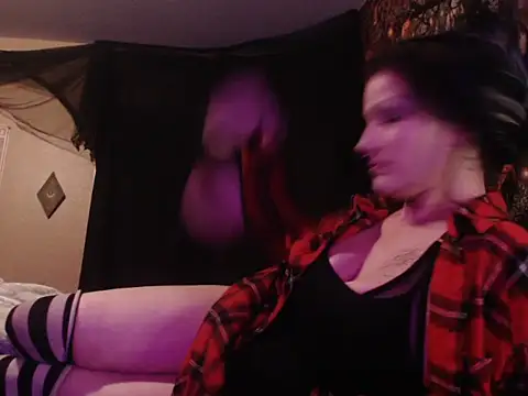 HighCityHoney online show from 10/17/25, 10:51