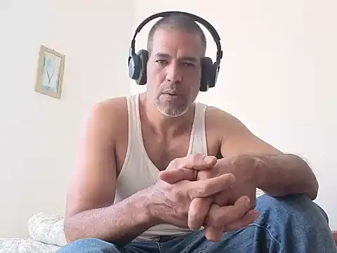 jackbigcock11 online show from 04/14/26, 10:16