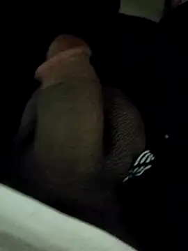 Snapshot of raj0592 chatting on 12/15/25, 01:15 raj0592 online show from 12/15/25, 01:15