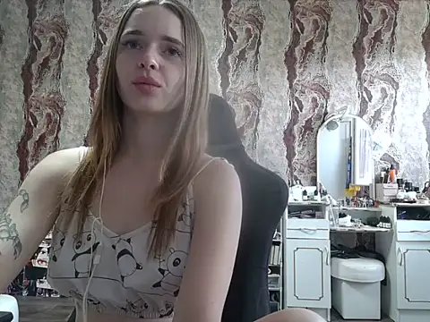 samanta55555 online show from 06/17/26, 08:17