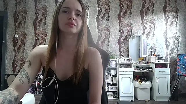 samanta55555 online show from 06/23/26, 11:08