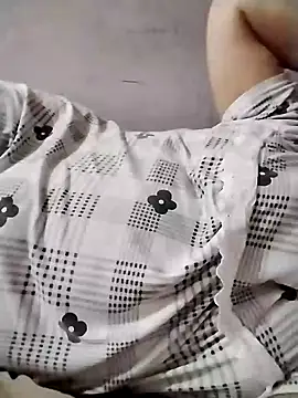 nayakaA7 online show from 11/06/25, 08:21