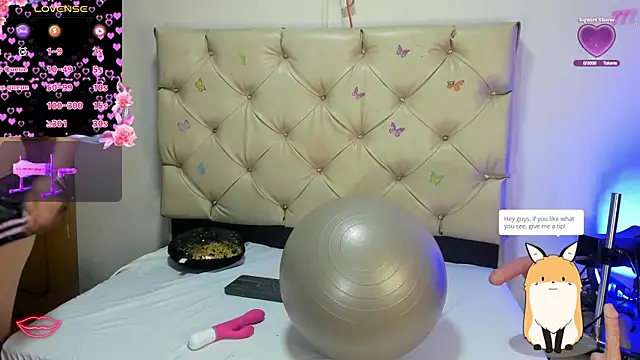 Snapshot of cleopatraa chatting on 05/12/26, 11:02 cleopatraa online show from 05/12/26, 11:02