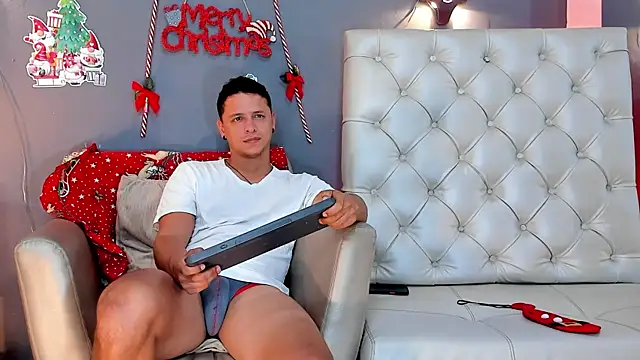 MITCHELL BURNS online show from 12/14/24, 01:28