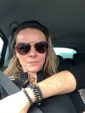 Maryli-O online show from 02/01/26, 02:59