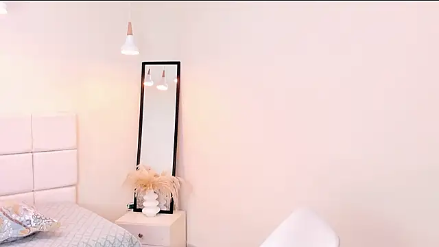 your khloe online show from 03/03/26, 01:17