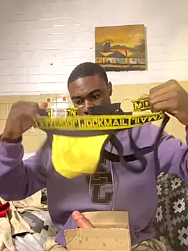 Snapshot of Pinepool21 chatting on 10/19/25, 09:15 Pinepool21 online show from 10/19/25, 09:15